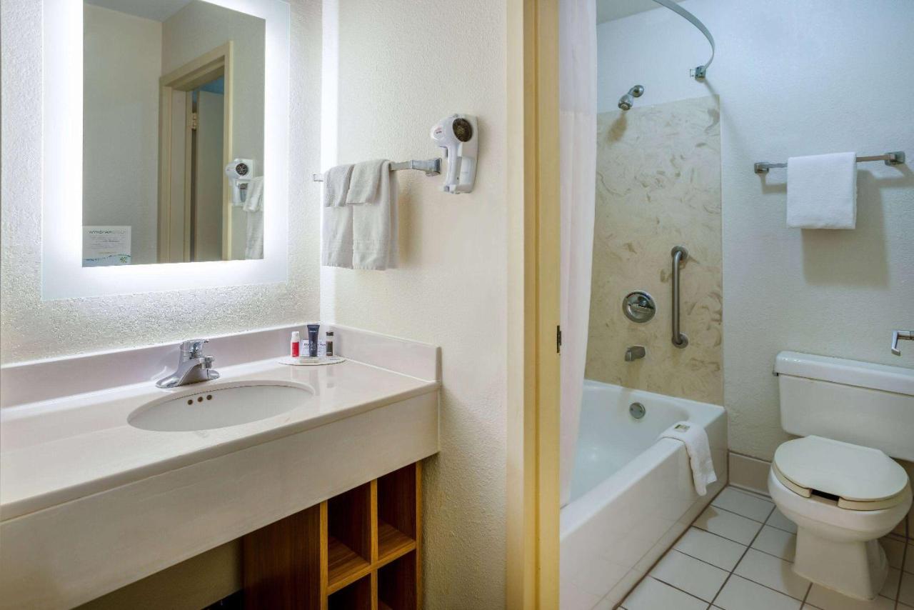Hotel Carolina A Days Inn By Wyndham Hilton Head Island Ngoại thất bức ảnh